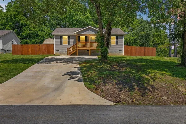 $259,900 | 311 Iowa Avenue, Etowah, TN 37331
