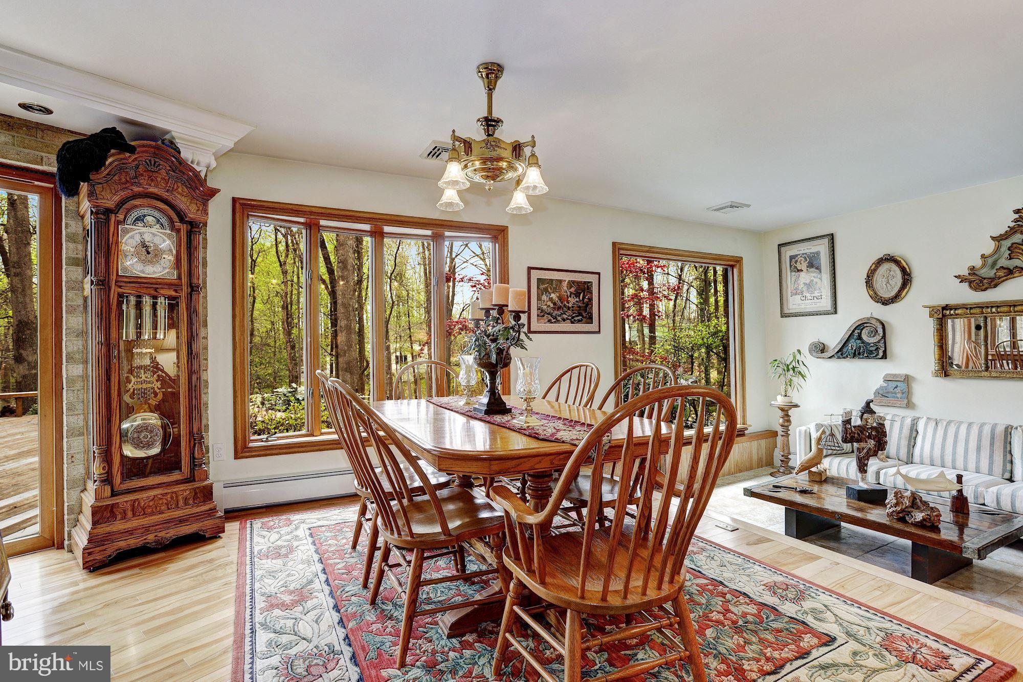 4628 Roundhill Road Ellicott City, MD 21043 - Photo 6 of 34 Dining Room