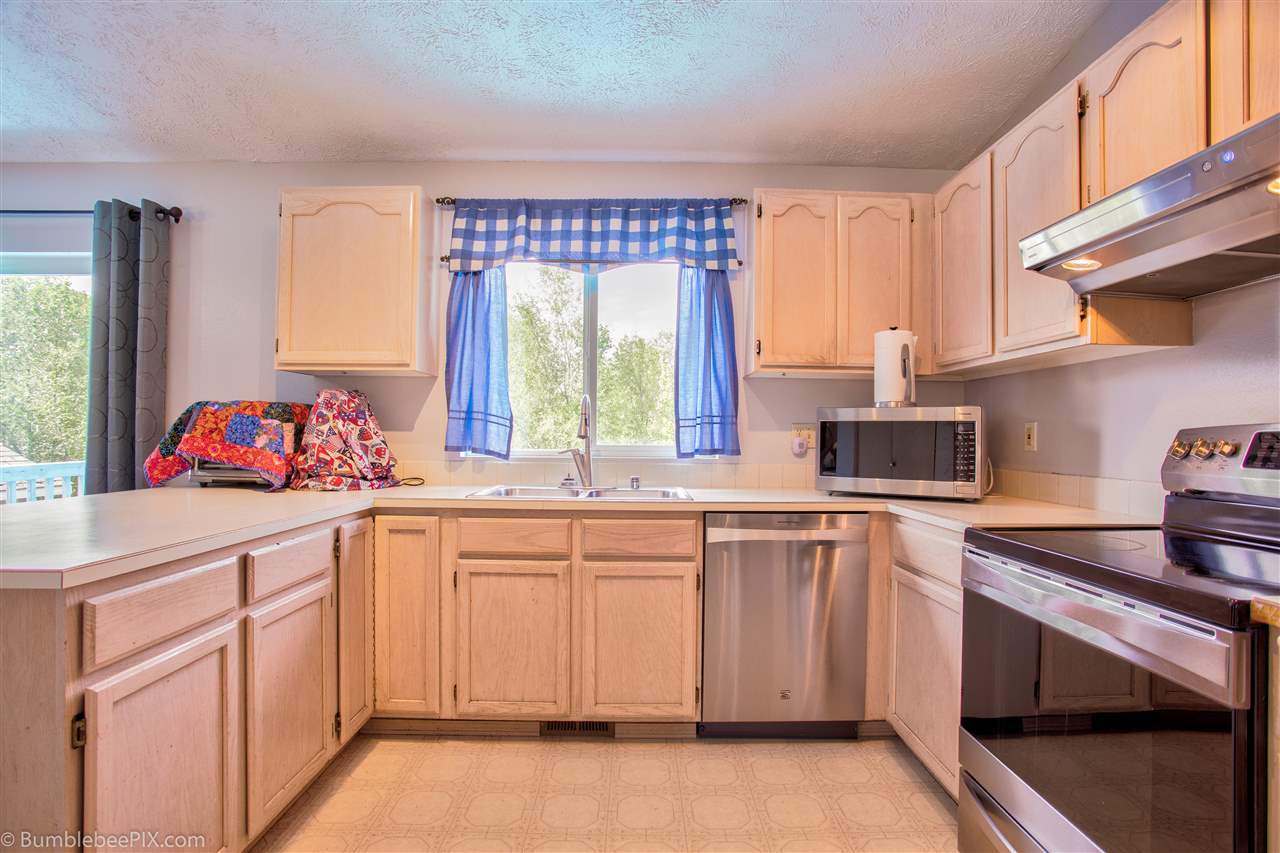 415 North Vista Road Spokane, WA 99212 - Photo 6 of 20 Gallery Image 6