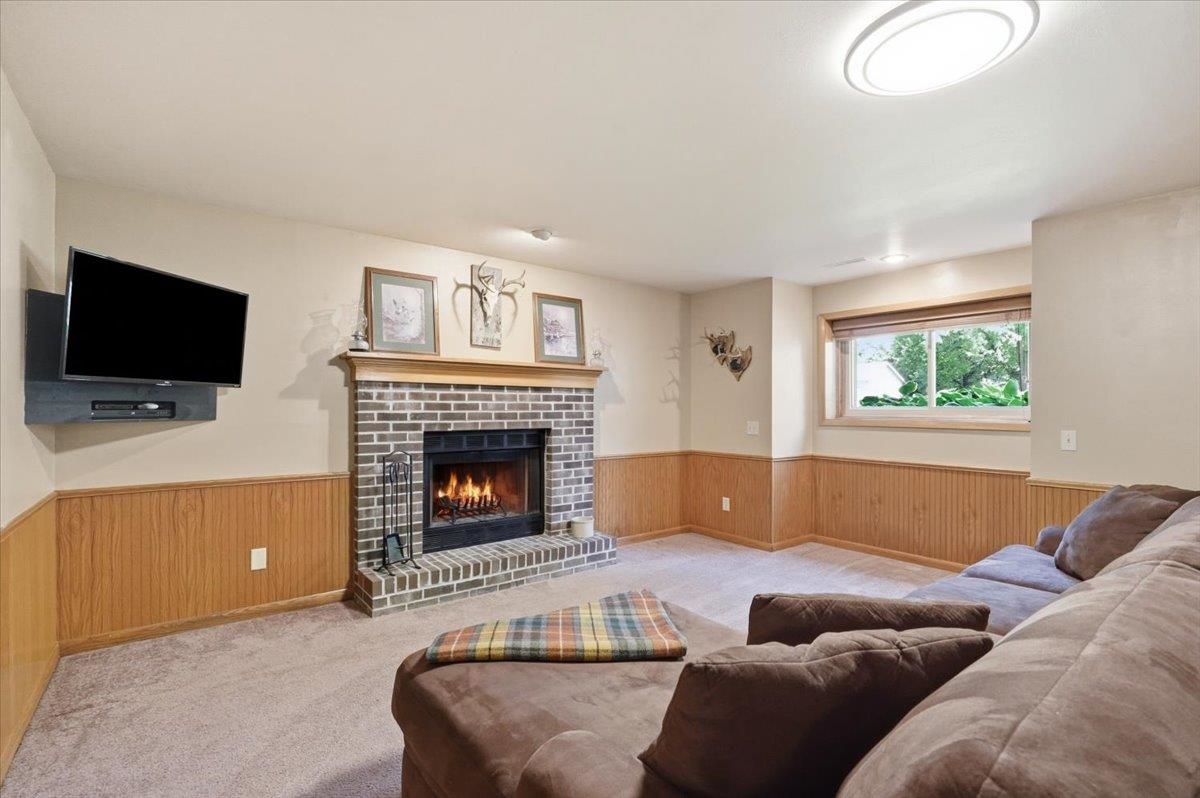 699 Robin Drive Sun Prairie, WI 53590 - Photo 25 of 43