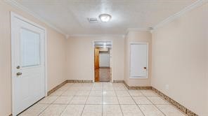 6907 Gainesville Street Houston, TX 77020 - Photo 2 of 21