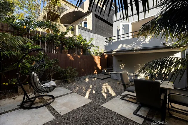 a view of a storage & utility room with washer and dryer
