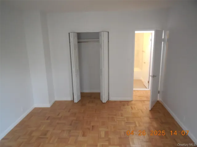 $109,900 | 4 Fordham Hill Ovl, Unit 5E | University Heights