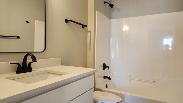 $2,950 | 4858 Suelo, Fitchburg, WI 53711