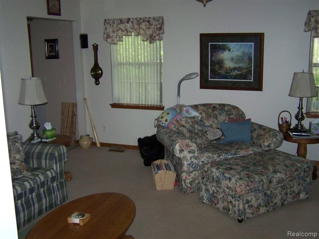 7662 Buckell Lake Road Holly, MI 48442 - Photo 3 of 15 Living Room.JPG