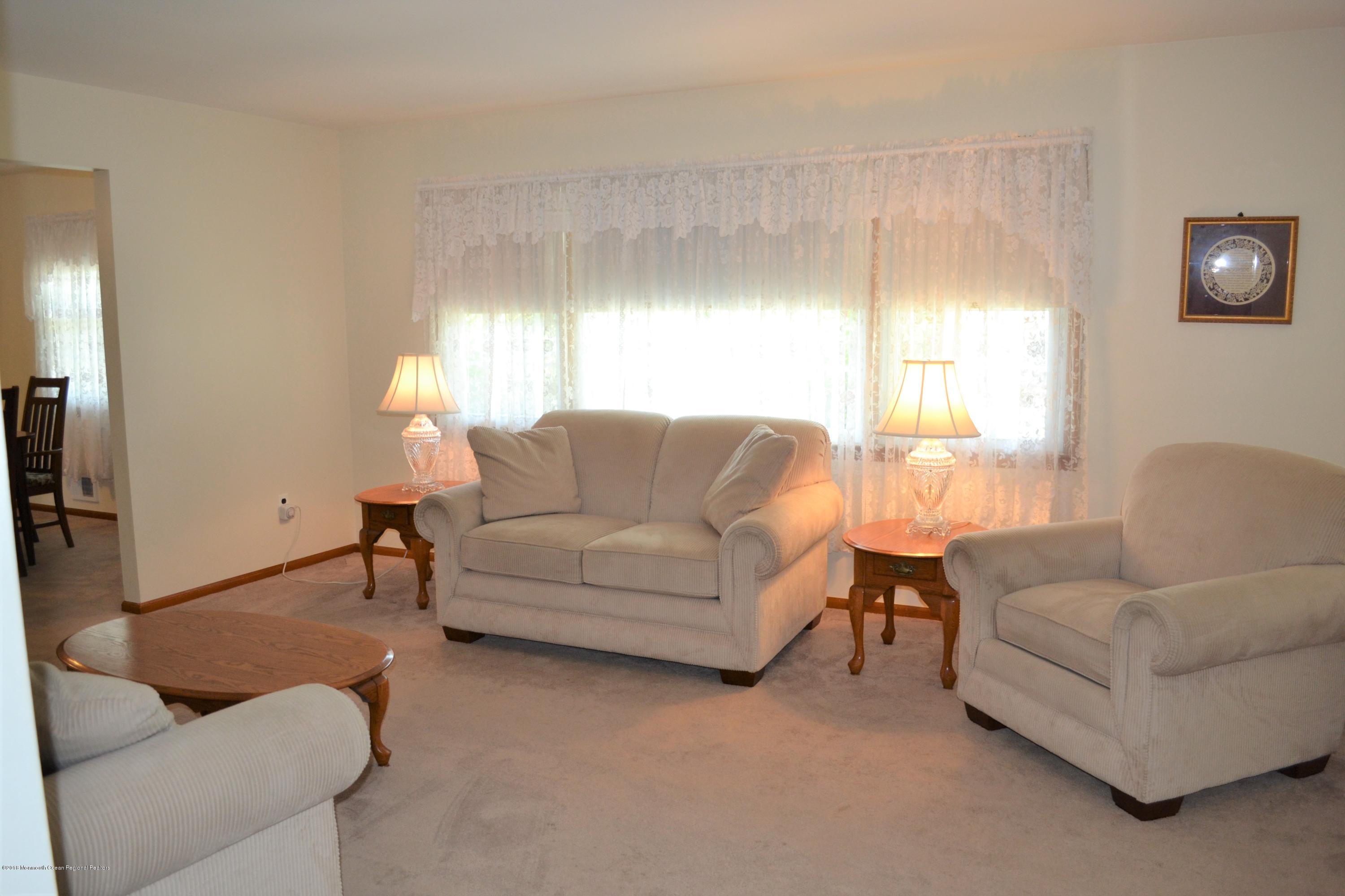 13 Elmore Road Freehold, NJ 07728 - Photo 3 of 23 Living room