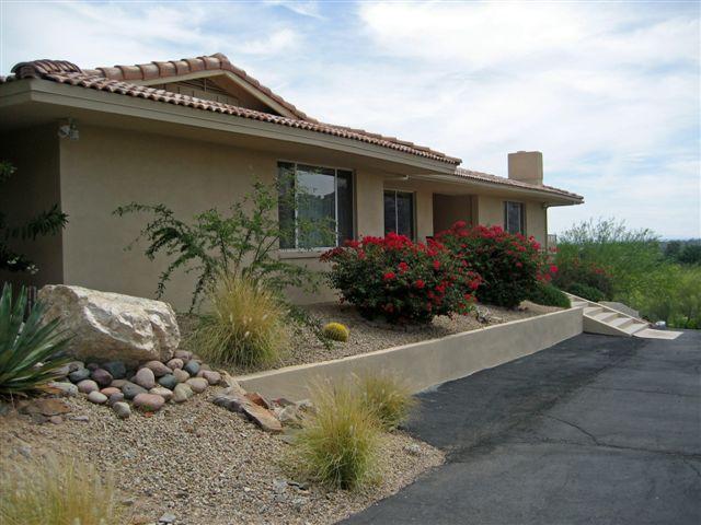 4510 East Quartz Mountain Road Paradise Valley, AZ 85253 - Photo 2 of 16 Side entry