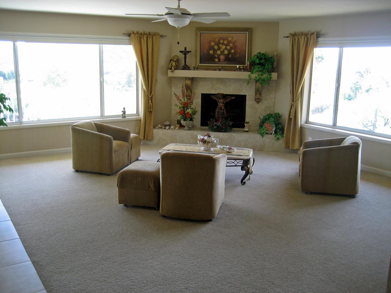 4510 East Quartz Mountain Road Paradise Valley, AZ 85253 - Photo 7 of 16 Livingroom