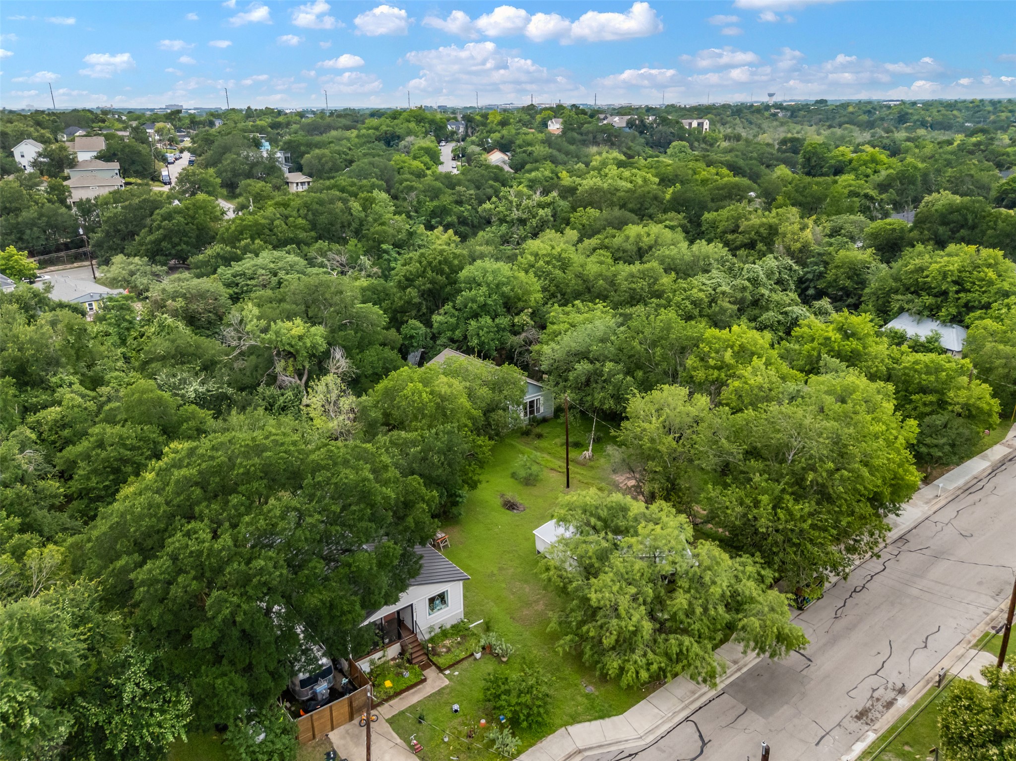 1132 Eleanor Street Austin, TX 78721 - Photo 11 of 14 An aerial perspective