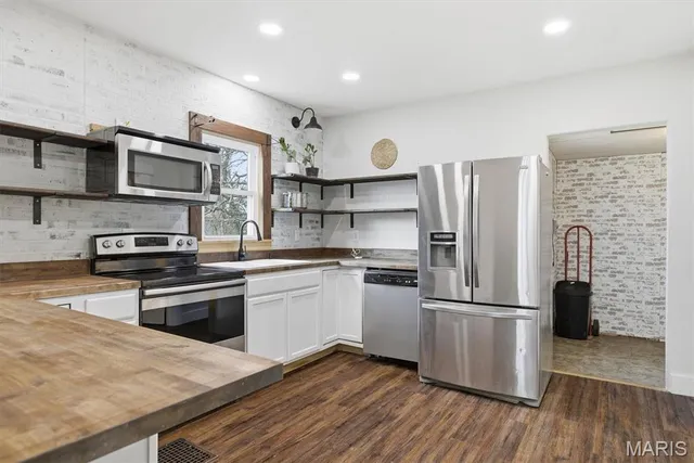 $269,000 | 1105 West Clouse Street, Mountain Grove, MO 65711