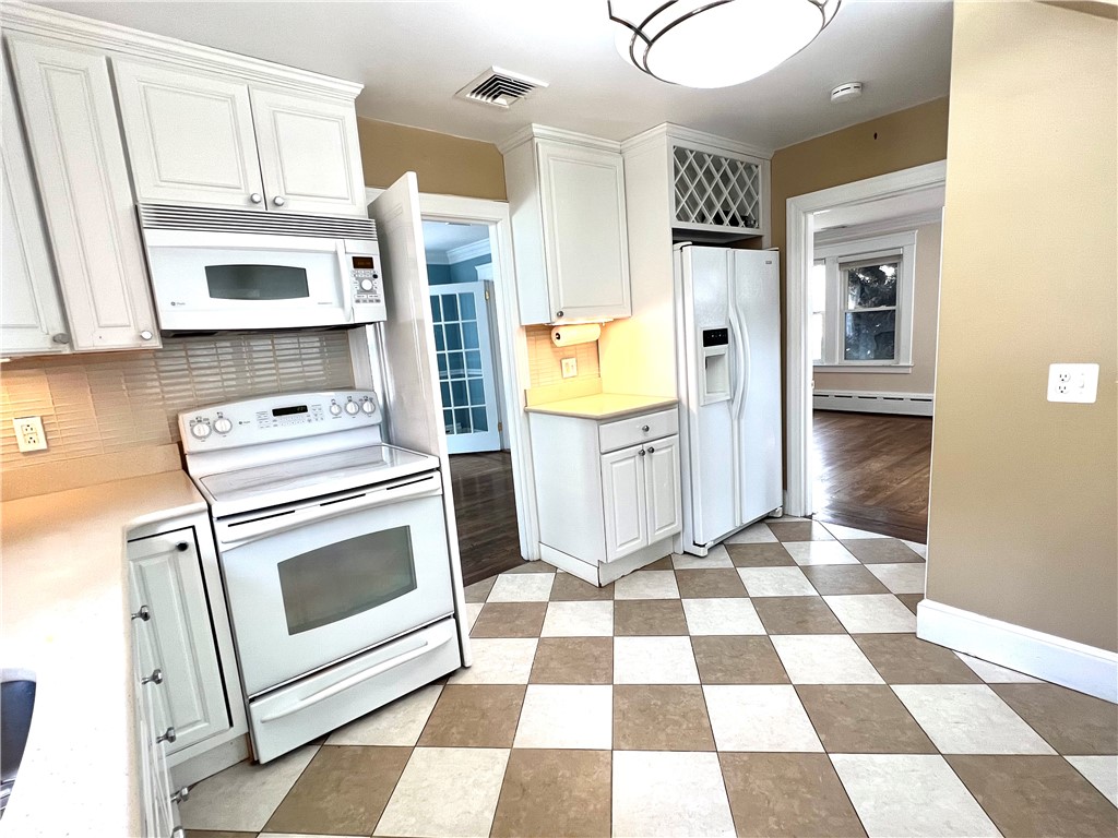 12 Ellery Road Newport, RI 02840 - Photo 12 of 21