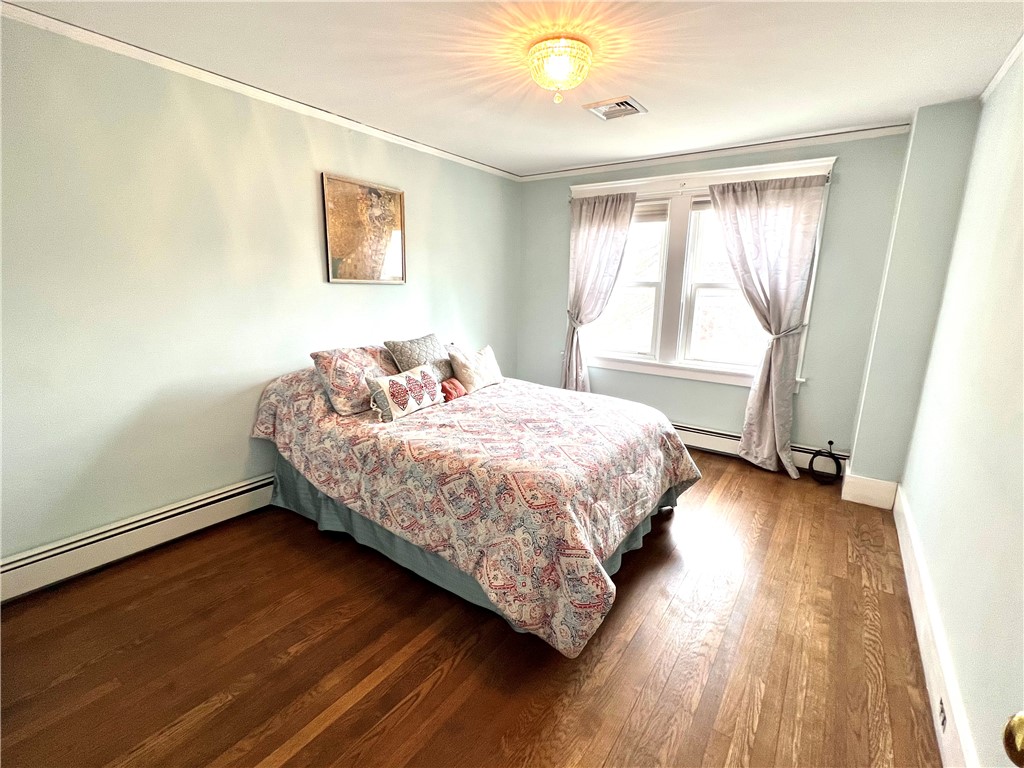 12 Ellery Road Newport, RI 02840 - Photo 14 of 21