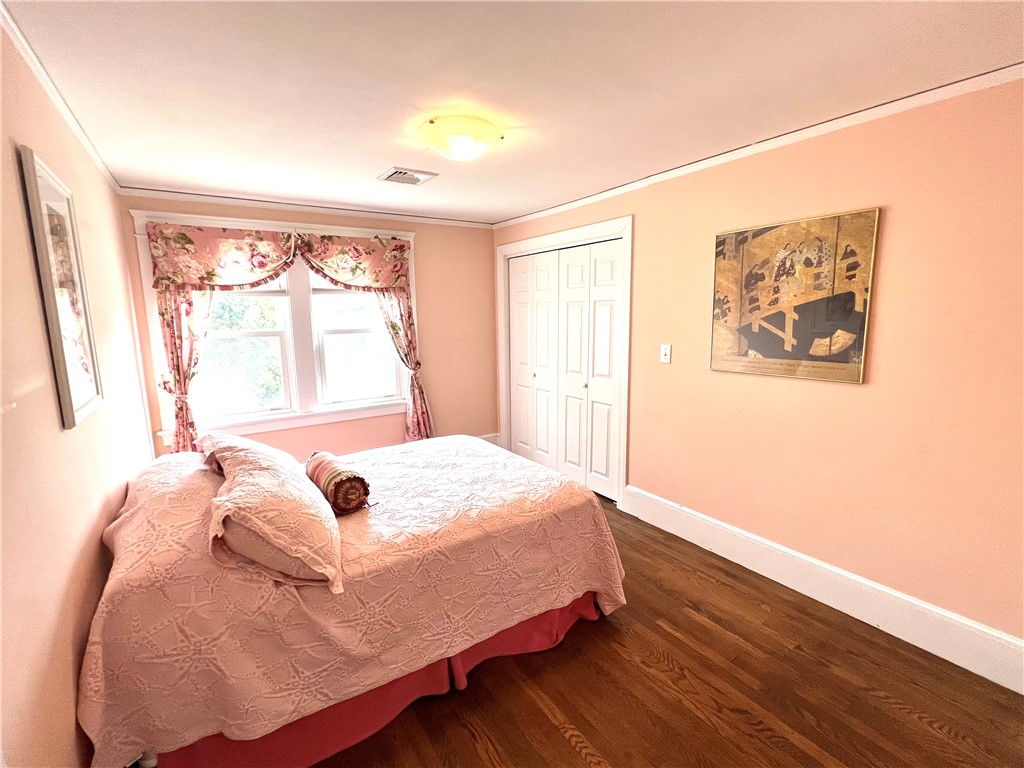 12 Ellery Road Newport, RI 02840 - Photo 15 of 21
