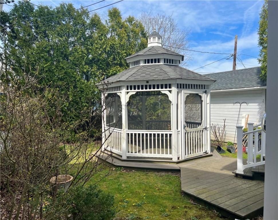 12 Ellery Road Newport, RI 02840 - Photo 19 of 21