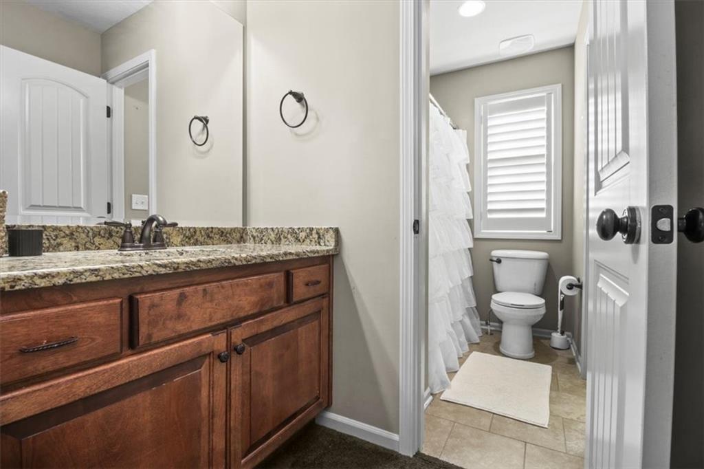 1854 Northeast Park Ridge Drive Lee's Summit, MO 64064 - Photo 23 of 34