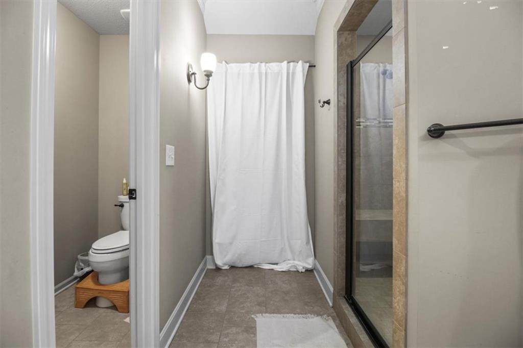 1854 Northeast Park Ridge Drive Lee's Summit, MO 64064 - Photo 25 of 34