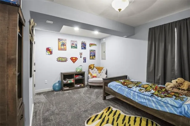 $575,000 | 1854 Northeast Park Ridge Drive, Lee's Summit, MO 64064