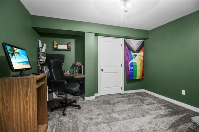 $575,000 | 1854 Northeast Park Ridge Drive, Lee's Summit, MO 64064