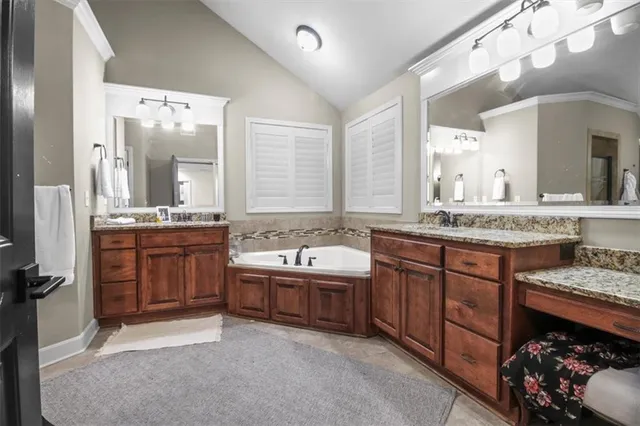 $575,000 | 1854 Northeast Park Ridge Drive, Lee's Summit, MO 64064