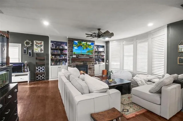 $575,000 | 1854 Northeast Park Ridge Drive, Lee's Summit, MO 64064