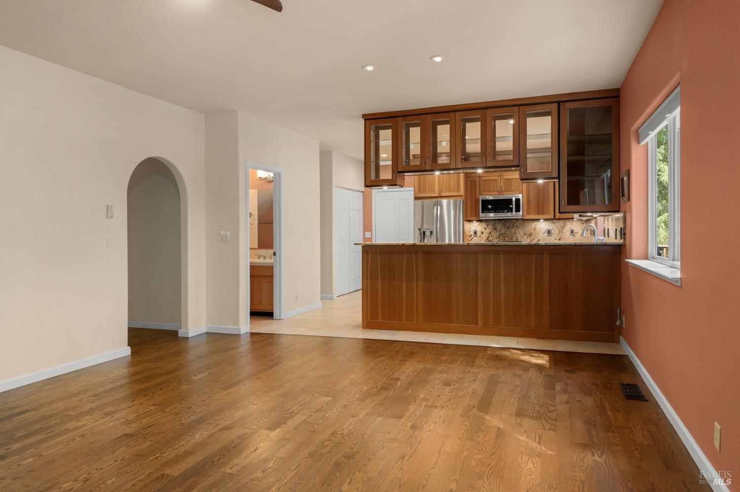 11532 Occidental Road Sebastopol, CA 95472 - Photo 11 of 35 Gallery Image 11