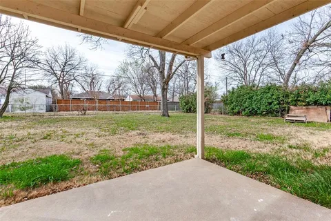 $275,000 | 914 West Avenue F, Garland, TX 75040