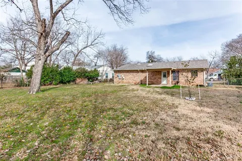 $275,000 | 914 West Avenue F, Garland, TX 75040
