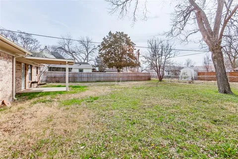 $275,000 | 914 West Avenue F, Garland, TX 75040