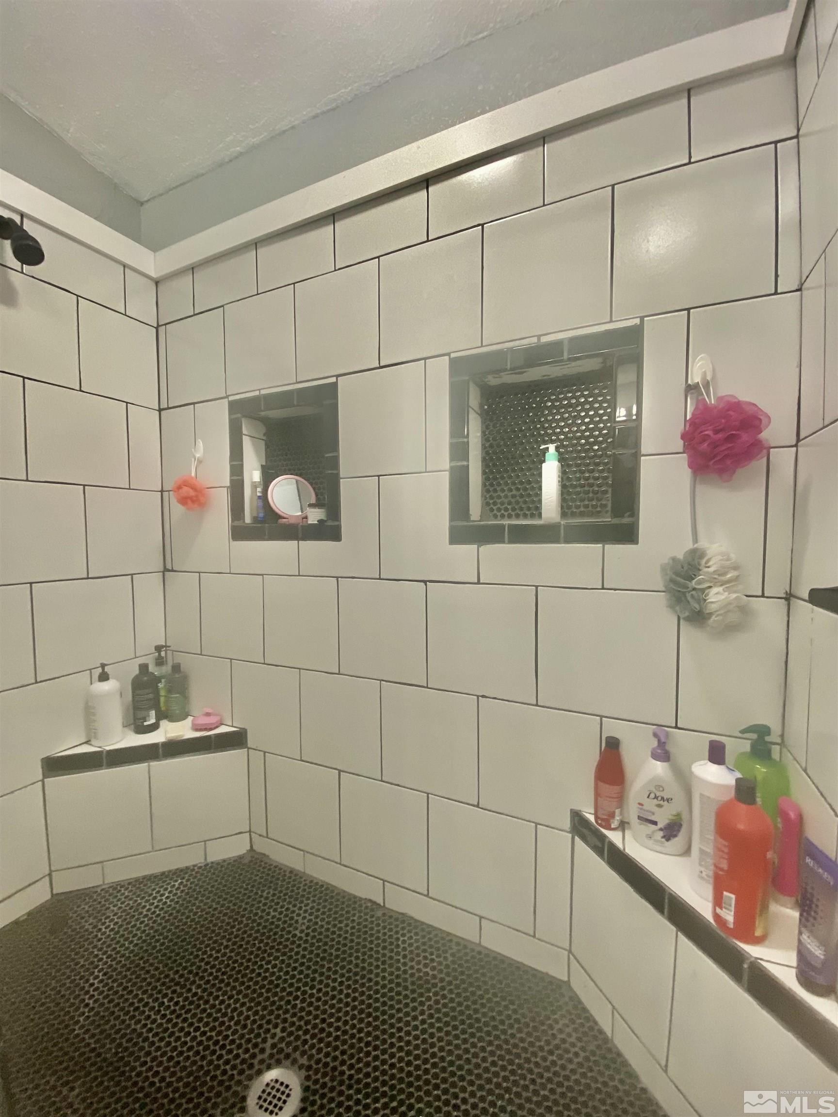450 Reservoir Road Lovelock, NV 89419 - Photo 25 of 37 a bathroom with a sink and a mirror