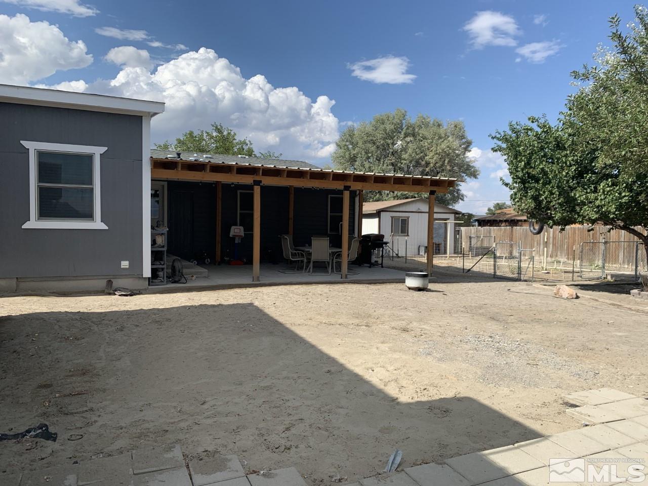 450 Reservoir Road Lovelock, NV 89419 - Photo 35 of 37 a view of a house with a outdoor space