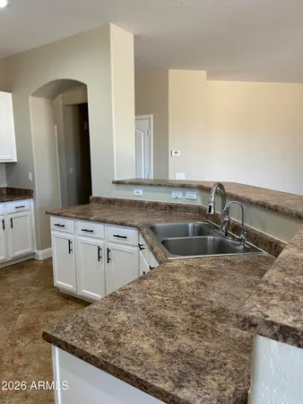 $2,550 | 7024 South Claiborne Avenue, Gilbert, AZ 85298