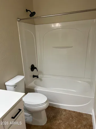 $2,550 | 7024 South Claiborne Avenue, Gilbert, AZ 85298