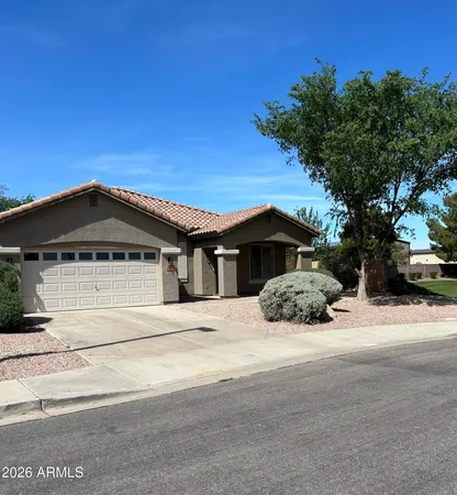 $2,550 | 7024 South Claiborne Avenue, Gilbert, AZ 85298
