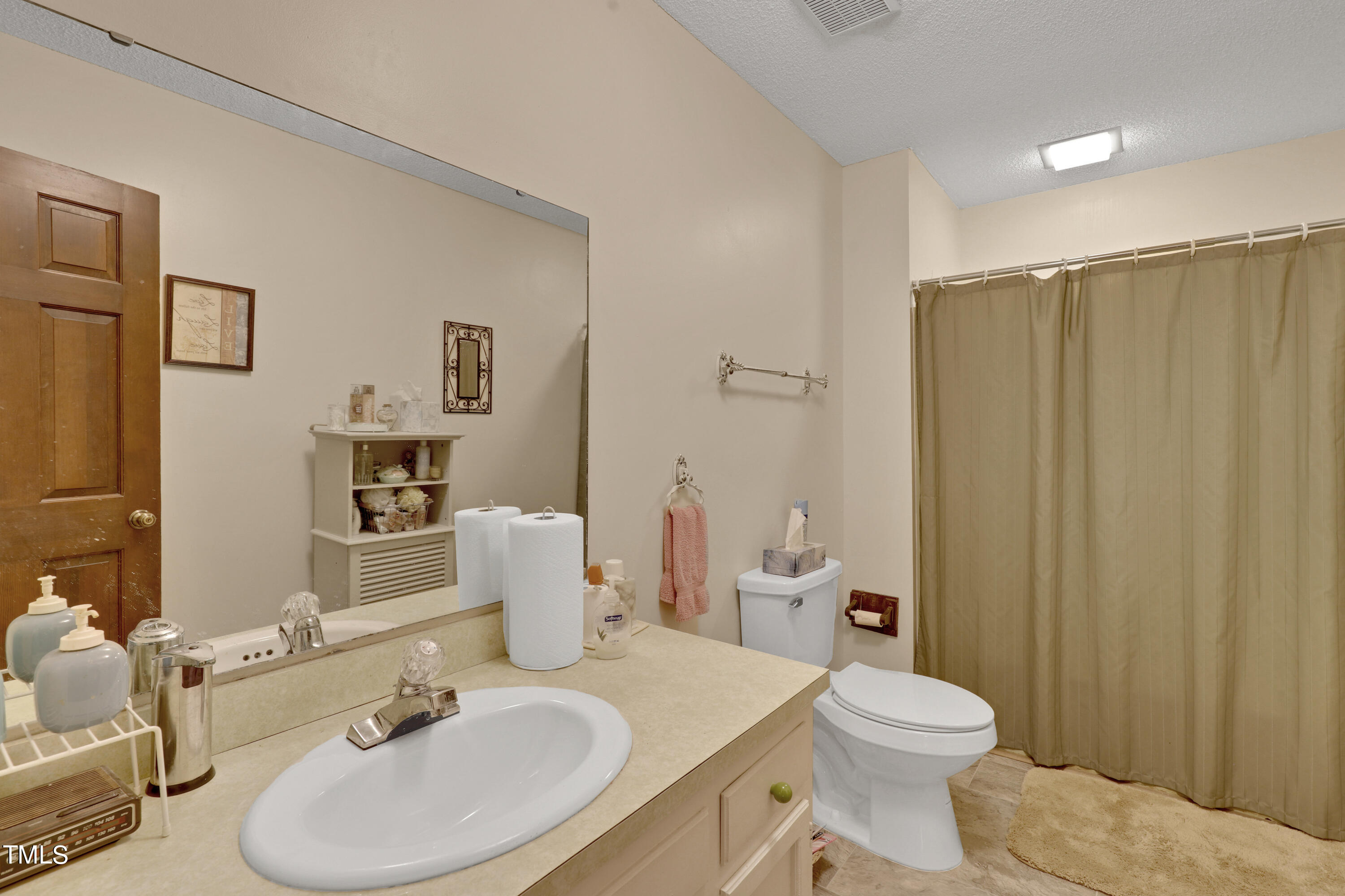 1808 Little Devine Road Selma, NC 27576 - Photo 30 of 44 27