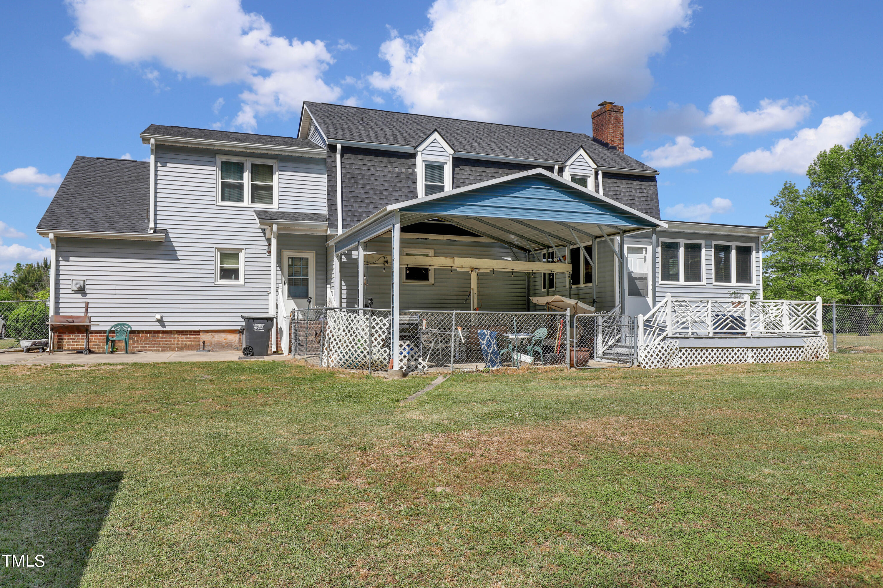 1808 Little Devine Road Selma, NC 27576 - Photo 33 of 44 38