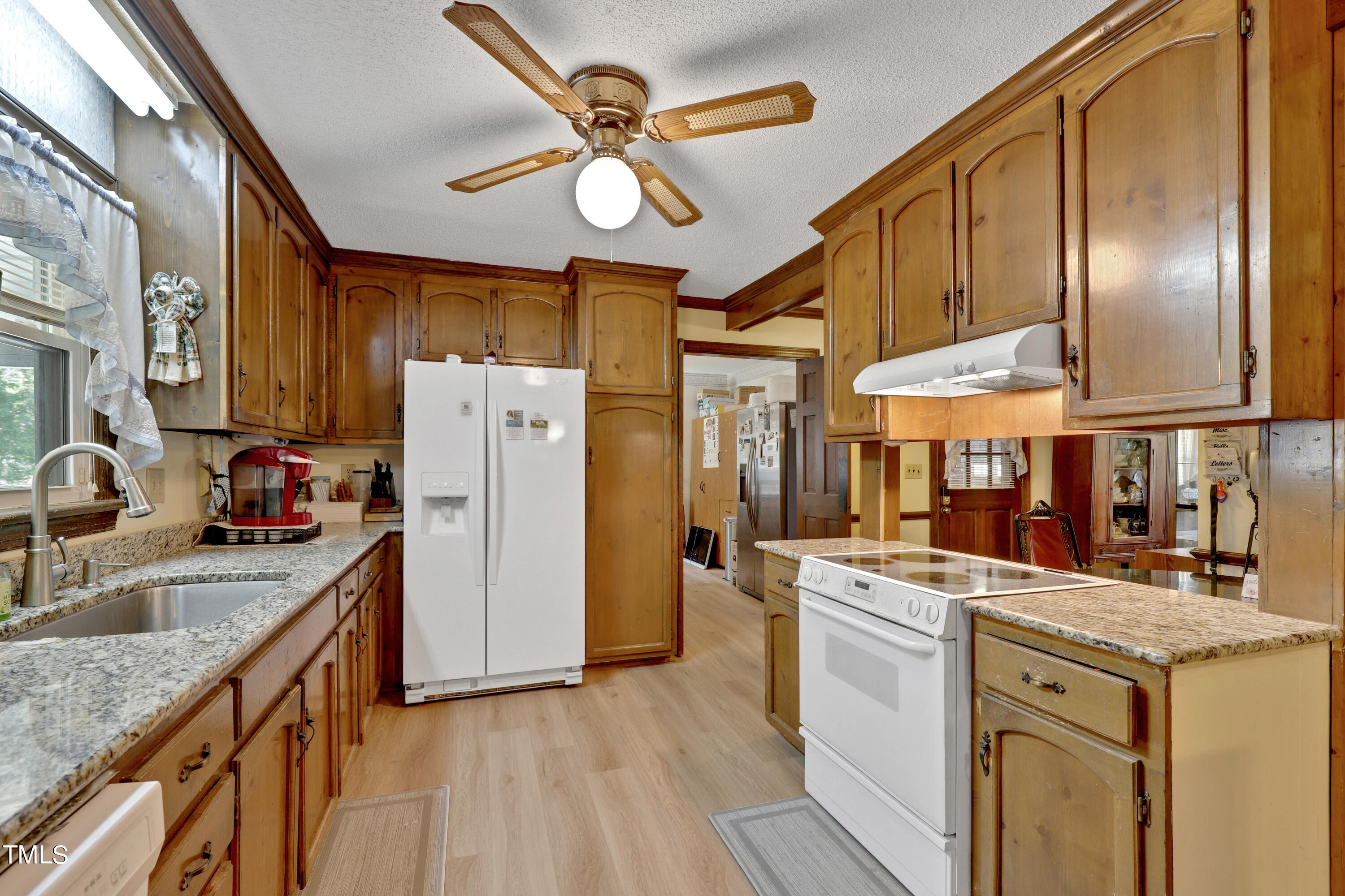1808 Little Devine Road Selma, NC 27576 - Photo 10 of 44 13