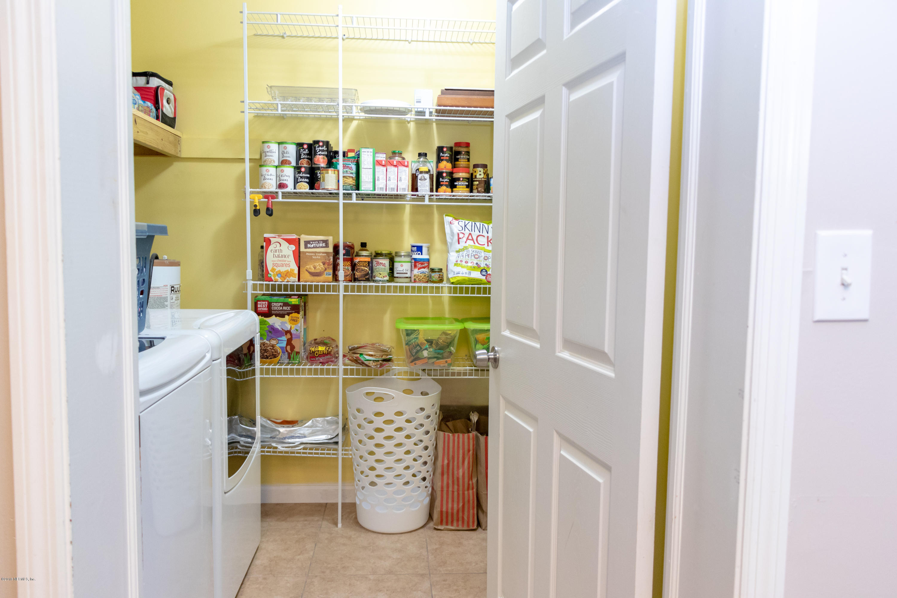 6566 Brooklyn Bay Road Keystone Heights, FL 32656 - Photo 12 of 37 Utility Room/Pantry