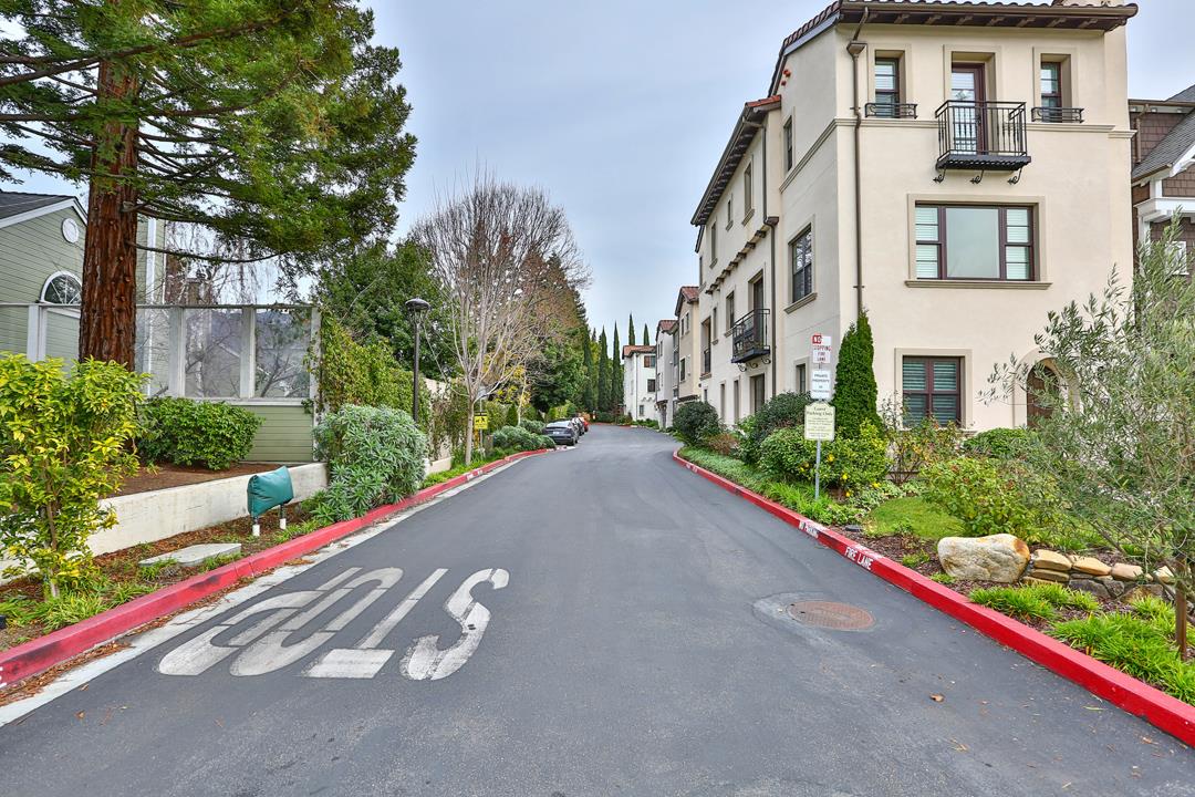 103 Savannah Loop Mountain View, CA 94043 - Photo 34 of 35 a view of a garden with a bench