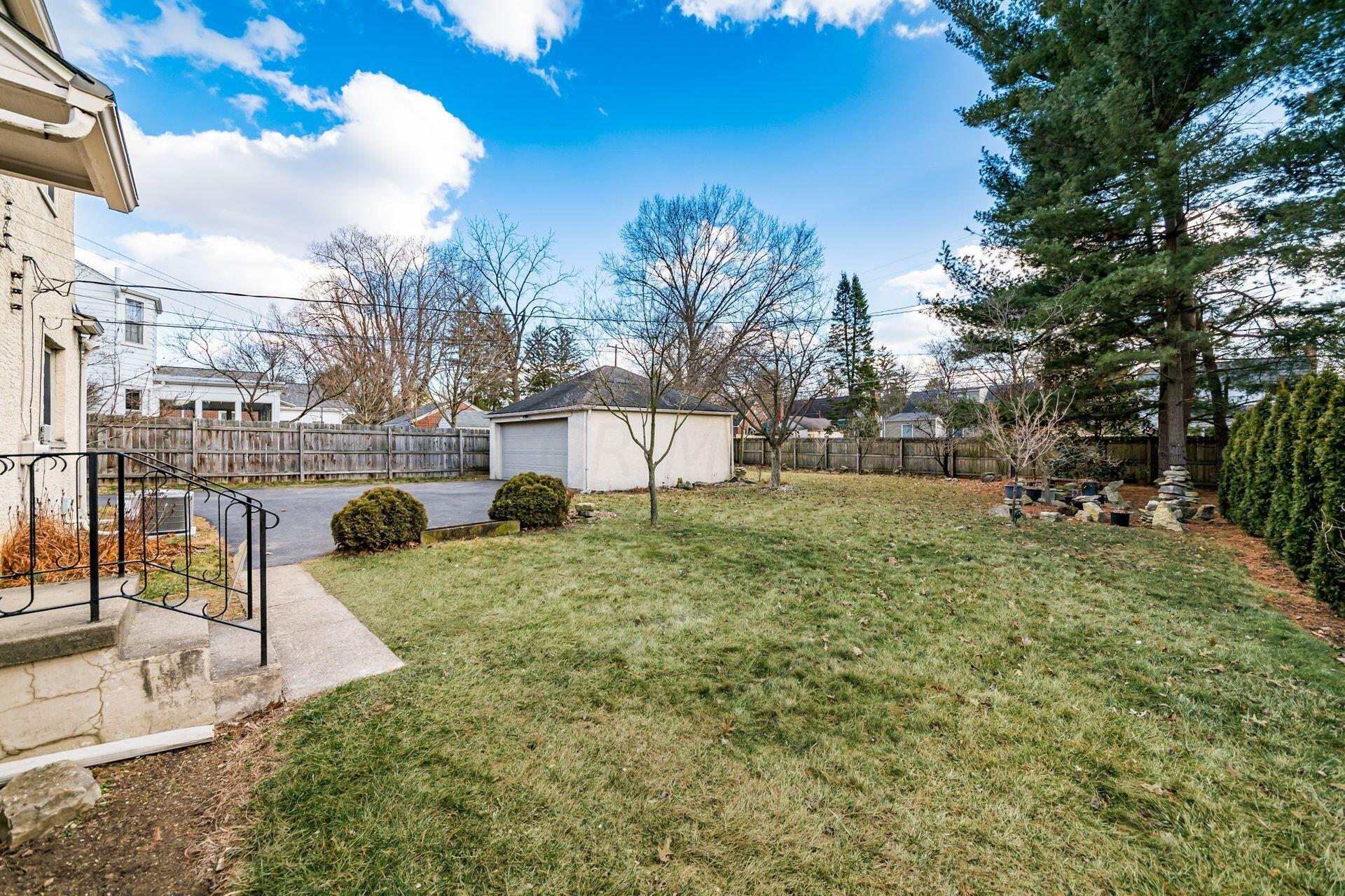 147 West Cooke Road Columbus, OH 43214 - Photo 48 of 57 050_11f_L 147 W Cooke Rd121-2