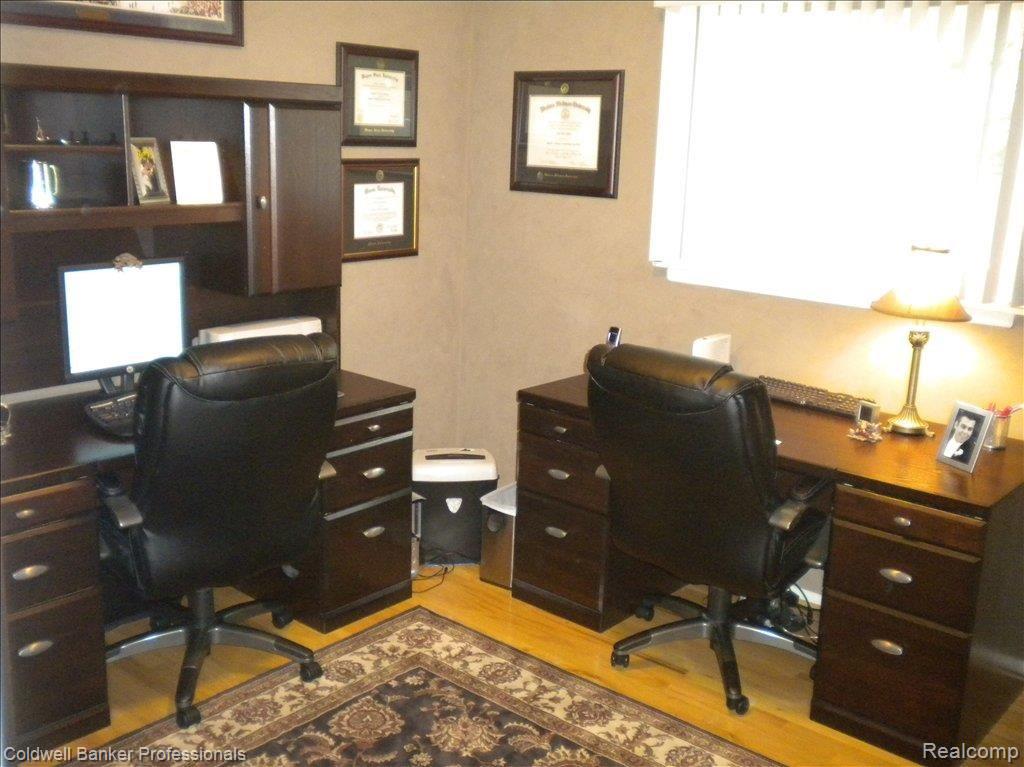 16232 Riverside Drive Livonia, MI 48154 - Photo 11 of 24 Br 3 used as Ofc