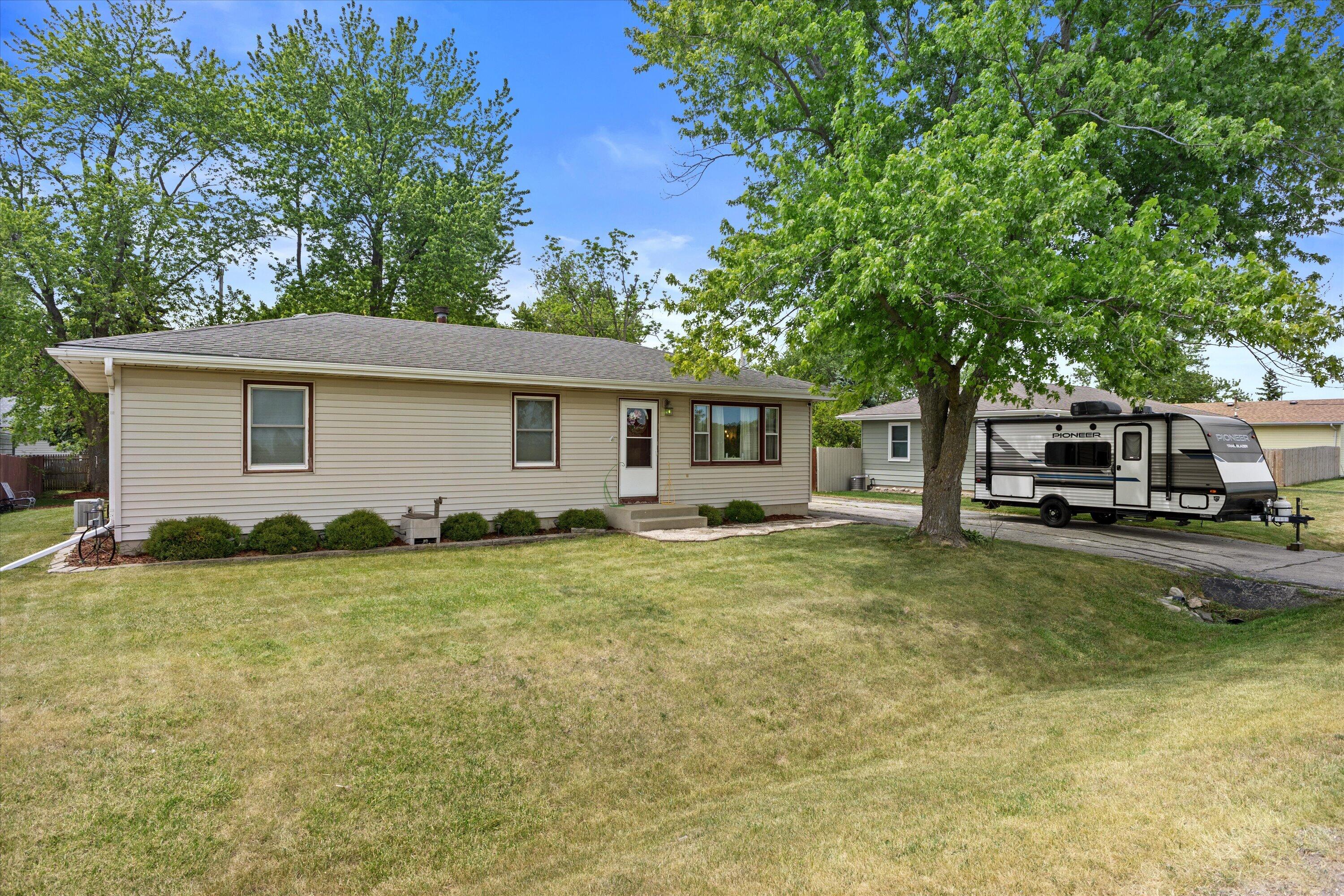 3422 Eagle Road Dover, WI 53139 - Photo 27 of 27 Front of Home