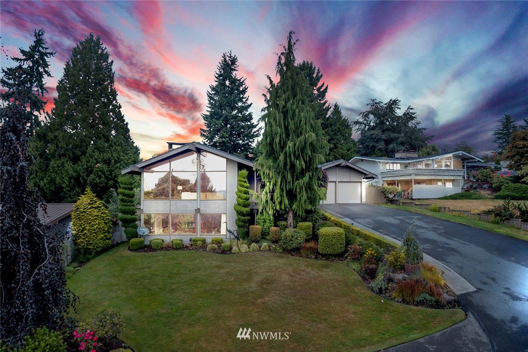 10232 Northeast 198th Street Bothell, WA 98011 - Photo 14 of 25 Gallery Image 14