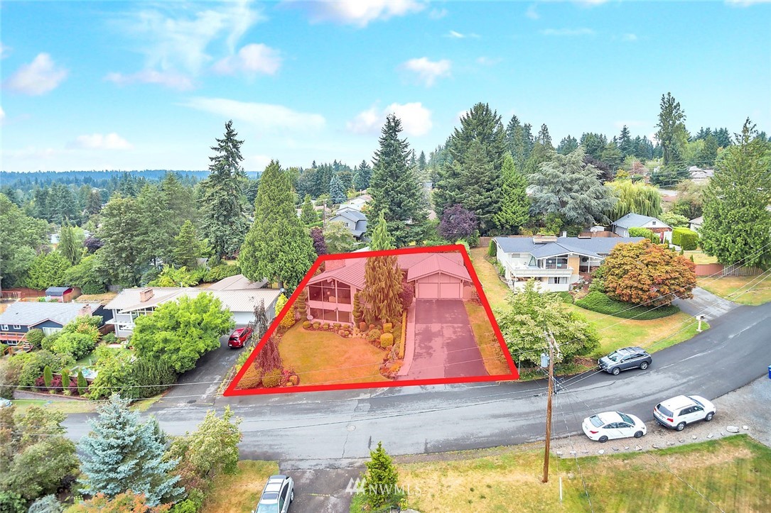10232 Northeast 198th Street Bothell, WA 98011 - Photo 7 of 25 Gallery Image 7
