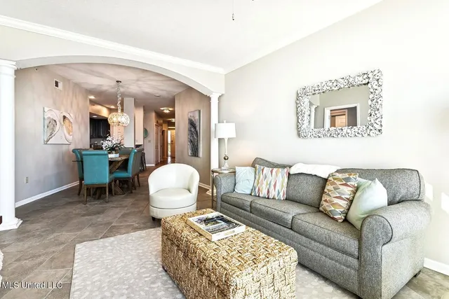 $329,000 | 2228 Beach Drive, Unit 604, Gulfport, MS 39507