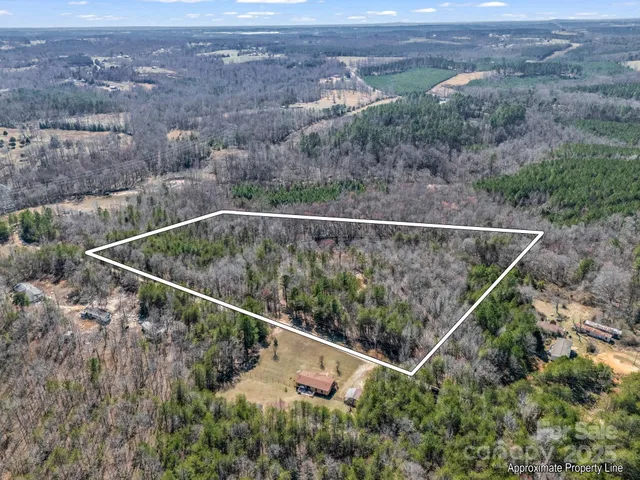 a view of outdoor space with trees