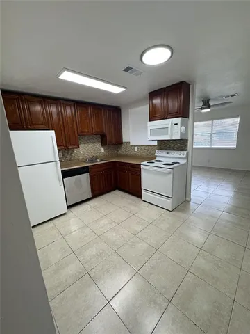 $1,800 | 4708 Empire Way, Greenacres, FL 33463