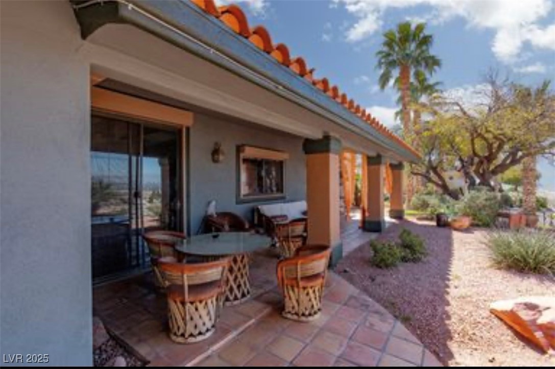440 Probst Way Las Vegas, NV 89110 - Photo 11 of 42 View of patio
