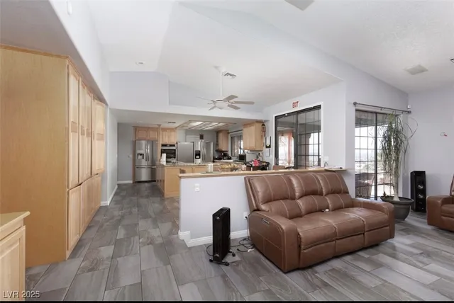 $5,000 | 440 Probst Way, Las Vegas, NV 89110