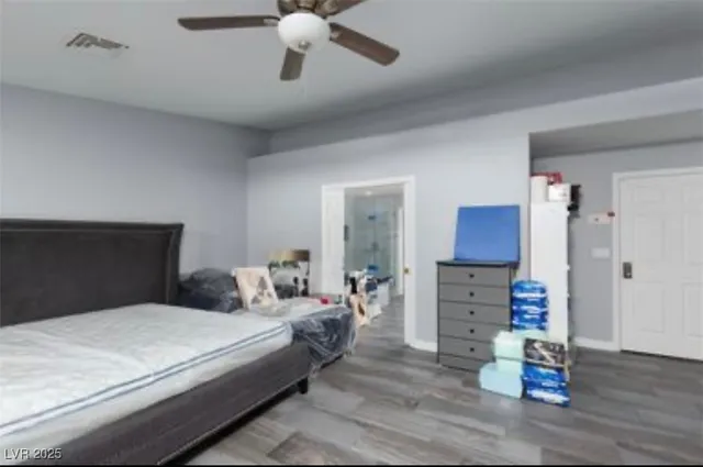 $5,000 | 440 Probst Way, Las Vegas, NV 89110