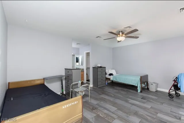 $5,000 | 440 Probst Way, Las Vegas, NV 89110